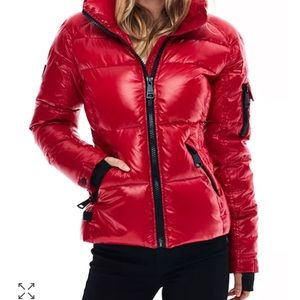 SAM. Freestyle Down Jacket in women’s size small. Color red (“candy”).